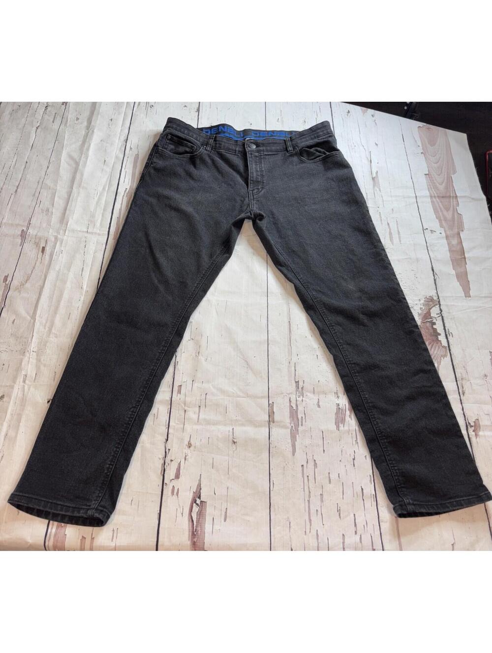 Men's Denali Stretch Denim Jeans Flex Waistband Tapered Legs BLACK